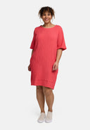 'Crissa' Kleid – plissiert, soft & figurschmeichelnd