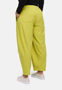 Παντελόνι 'Livia' – Φαρδιά Εφαρμογή, καθαρός Σχεδιασμός, & ελαστικότητα