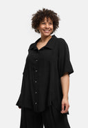 Blusa 'Zaya' – arejada, feminina e elegantemente descontraída